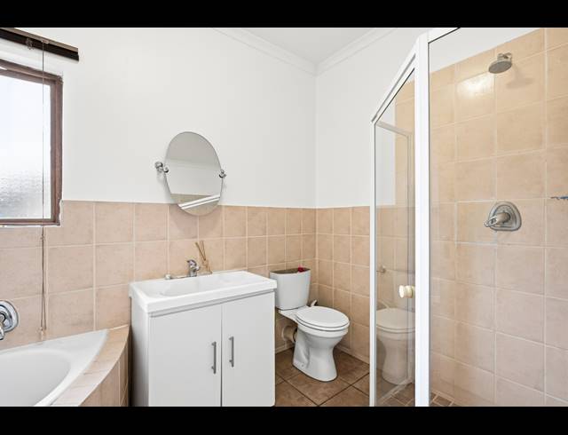 2 BEDROOM APARTMENT FOR SALE IN BROADACRES